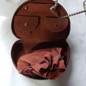 C8,029 Jewelry Travel Box